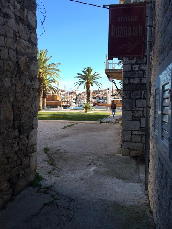 Studio Kairos Τρογκίρ Δωμάτιο φωτογραφία